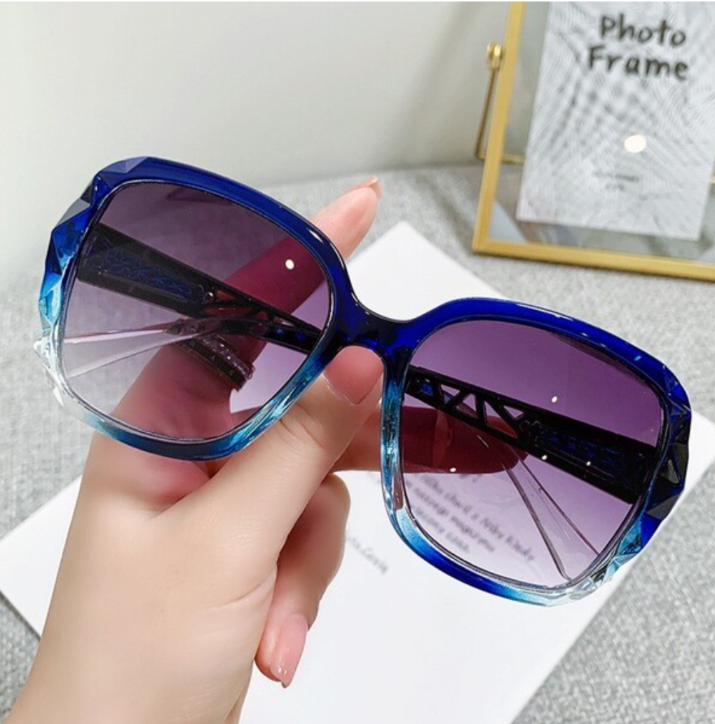 New large frame polarized sunglasses for women anti-ultraviolet Korean style trendy Internet celebrity sunglasses round face driving glasses for women