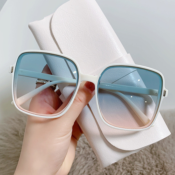 Rice nail square sunglasses women&#39;s sunglasses gradient color  new glasses ladies trendy anti-ultraviolet